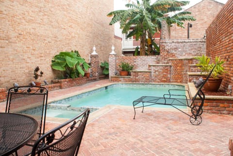 Swimming pool, Swimming pool