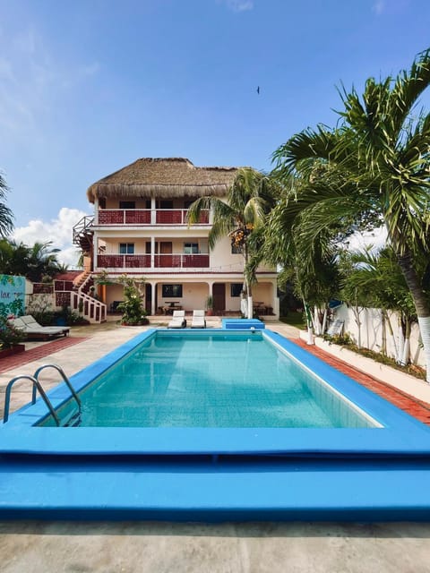 Patio, Swimming pool