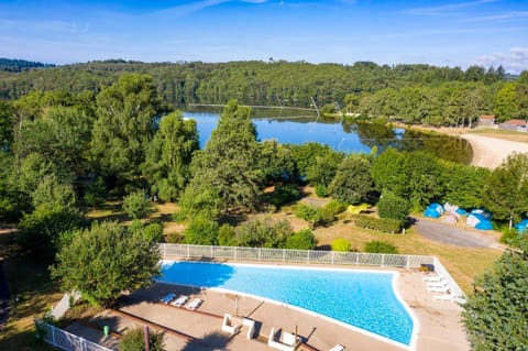 Bird's eye view, View (from property/room), Swimming pool
