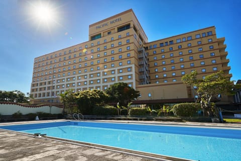 Property building, Swimming pool