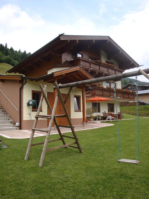 Haus Zirmblick Apartment in Salzburgerland