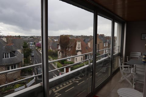 View (from property/room), Balcony/Terrace