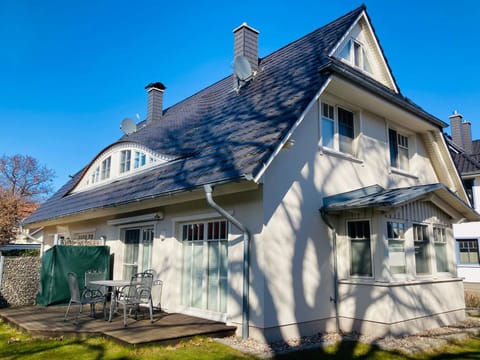 Property building, Balcony/Terrace
