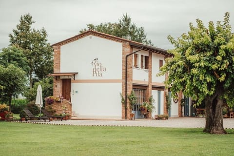 Property building, Spring, Natural landscape, Garden view