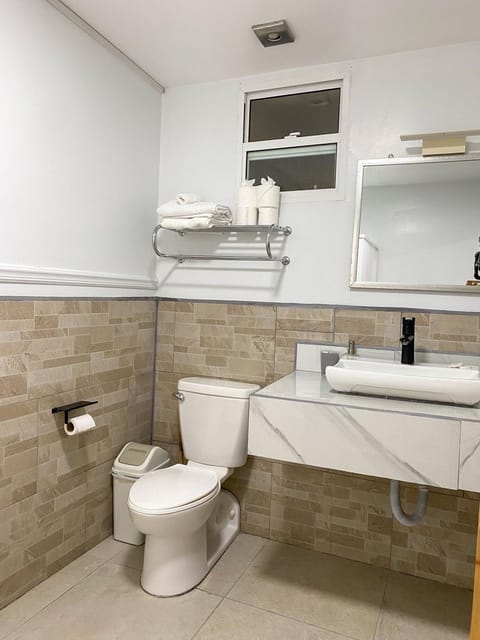 The Ansen Place Apartment in Cayo District