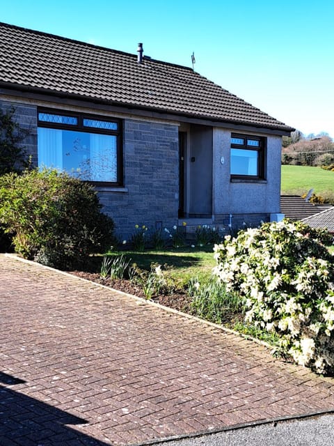 Leafield Holiday Home House in England