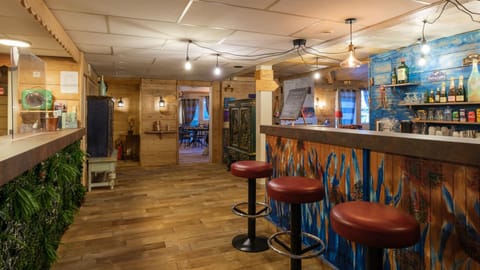 Lounge or bar