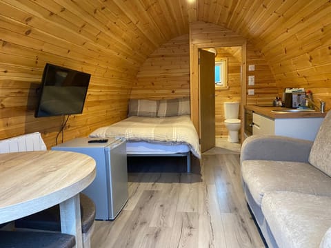 Tarbert Holiday Park Campground/ 
RV Resort in Scotland