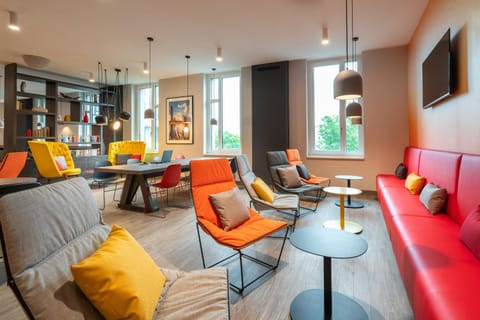Lounge or bar