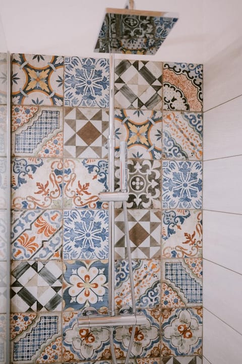 MODERN ELEGANCE SUITE B&B Bed and Breakfast in Molise, Italy