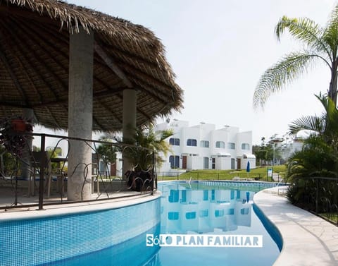 Garden, Swimming pool