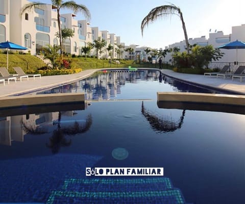 Garden, Swimming pool