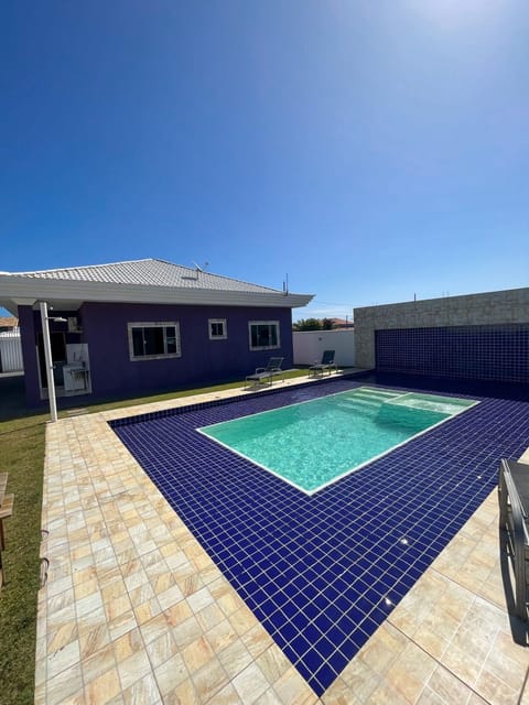 casa de praia com piscina e hidromassagem House in Araruama