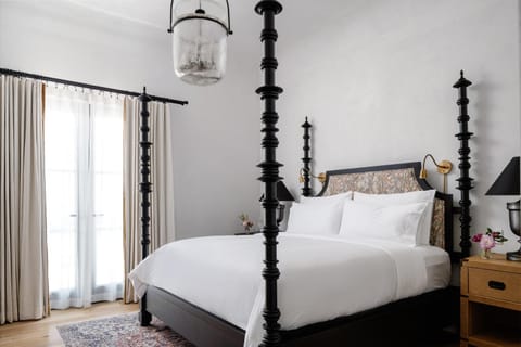 Commodore Perry Estate, Auberge Collection Hotel in Austin