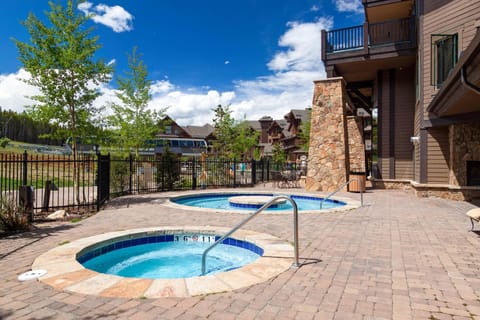 Crystal Peak 7403 Apartment in Breckenridge