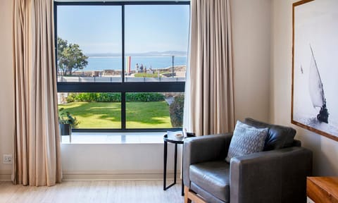 74 on Marine Apartment in Hermanus