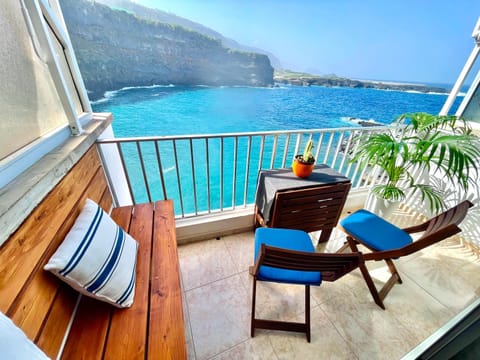 Balcony/Terrace, Mountain view, Sea view