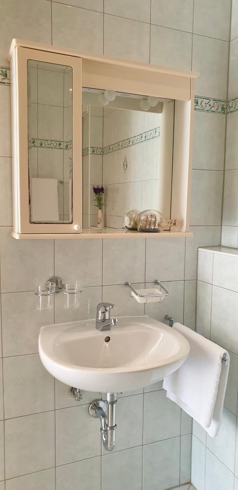 Vila Jela Bed and Breakfast in Baška Voda