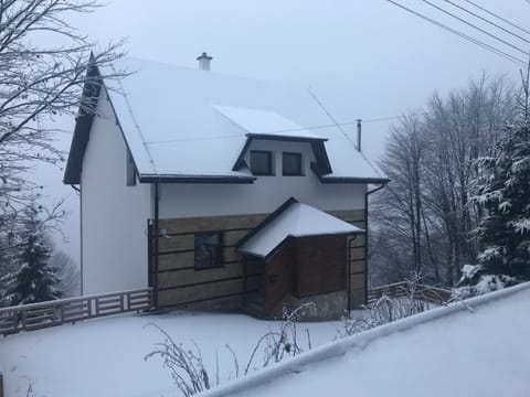 Property building, Winter