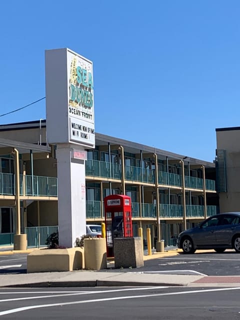 Property building, Facade/entrance