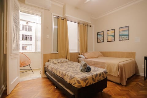 360 Copa Beach Posto 2 By SUHCasa Apartment in Rio de Janeiro