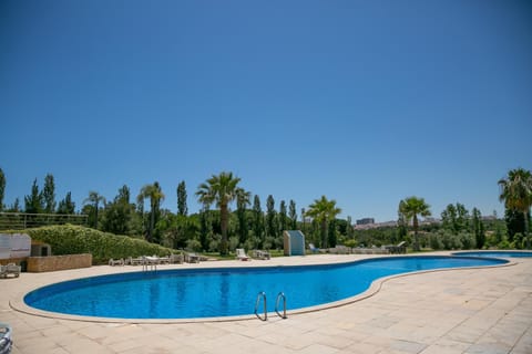 Day, Natural landscape, Pool view, Swimming pool