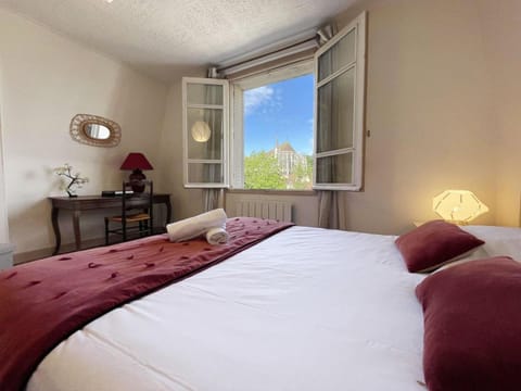 Au fil de l’Eure, quartier authentique et plein de charme Apartment in Chartres