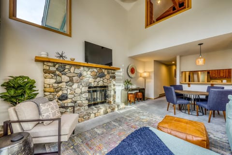 Aspenwood Ski Getaway Apartment in Ketchum