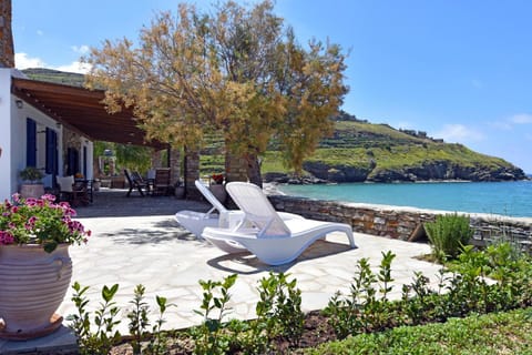Patio, BBQ facilities, Garden, Balcony/Terrace, Beach, Beach, Sea view