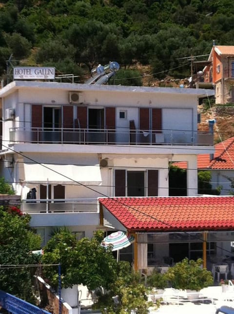 Property building, Summer