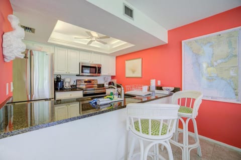 Mariner Pointe #521 House in Sanibel Island