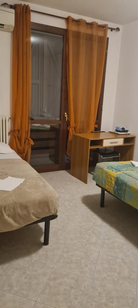 SESTOSENSO FOOD DRINK SLEEP RISTORANTE PIZZERIA ALLOGGI Bed and Breakfast in Cesena