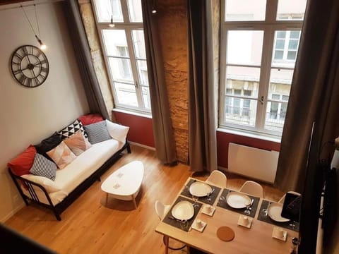 Living room, Dining area
