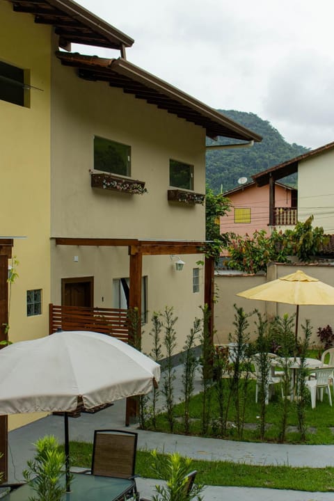 Recanto Sol e Lua House in State of Rio de Janeiro