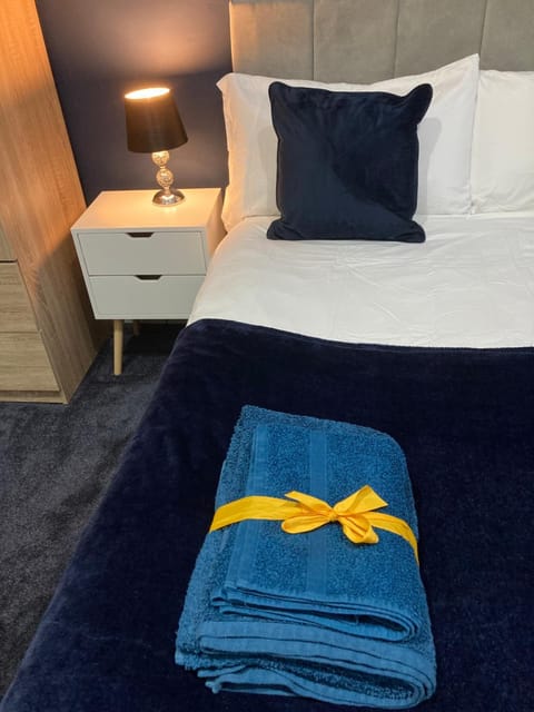 Central Doncaster 1BED 1BATH Pent-Apartment Apartment in Doncaster