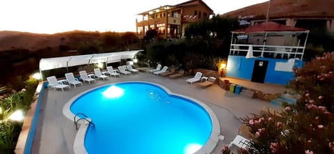 Pool view, Swimming pool