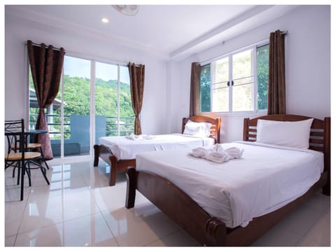 Namhasin House Bed and Breakfast in Ko Tao