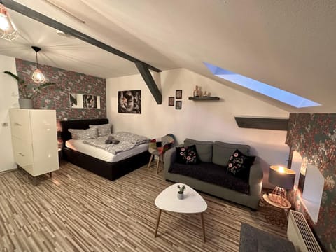 Living room, Bedroom