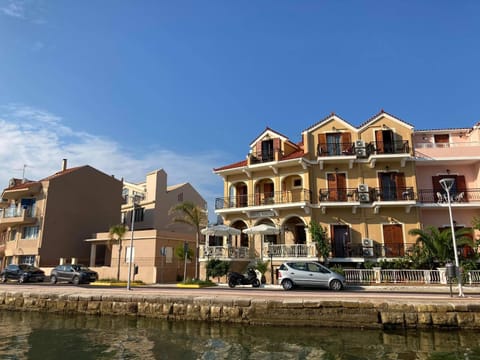 Facade/entrance, Neighbourhood, Sea view