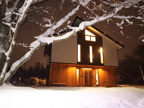 Property building, Winter