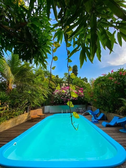 Pool view, Swimming pool, sunbed
