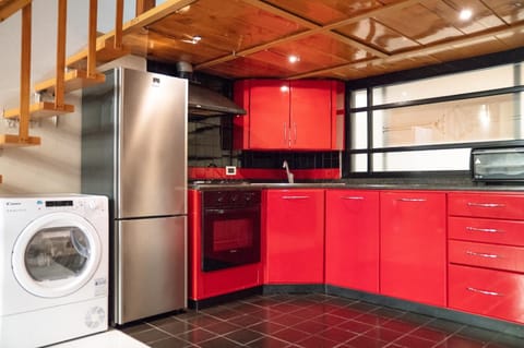 Corso Vittorio Rustic Loft Apartment in Cagliari