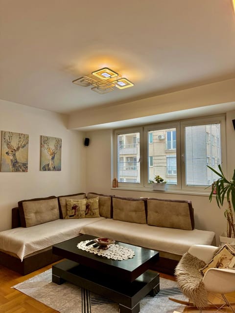 Modern & Cozy Apartment in Skopje