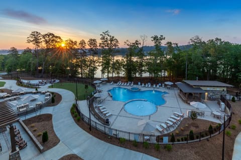 Pool view, Swimming pool, Swimming pool