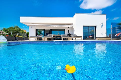Solarium, Balcony/Terrace, Other, Dining area, City view, Area and facilities, Swimming pool