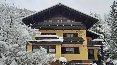 Property building, Day, Winter