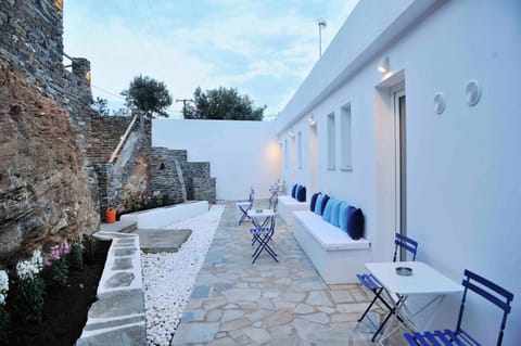 Property building, Patio