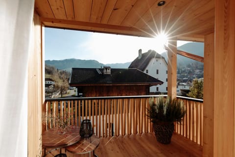 Nearby landmark, Spring, Day, Natural landscape, Summer, View (from property/room), Balcony/Terrace, Other, Other, Decorative detail, Decorative detail, Autumn, On site, Garden view, Mountain view, Mountain view, Sunset