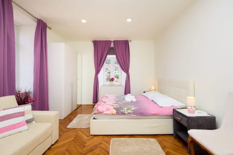 Spacious 4 Bedroom Dubrovnik Apartment Apartment in Dubrovnik