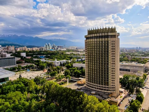 Property building, City view